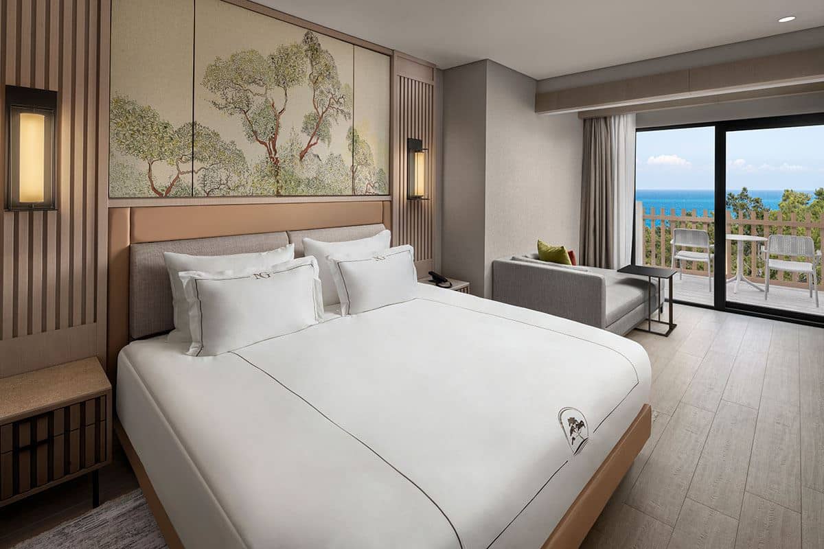 rooms-superior-family-room-sea-view