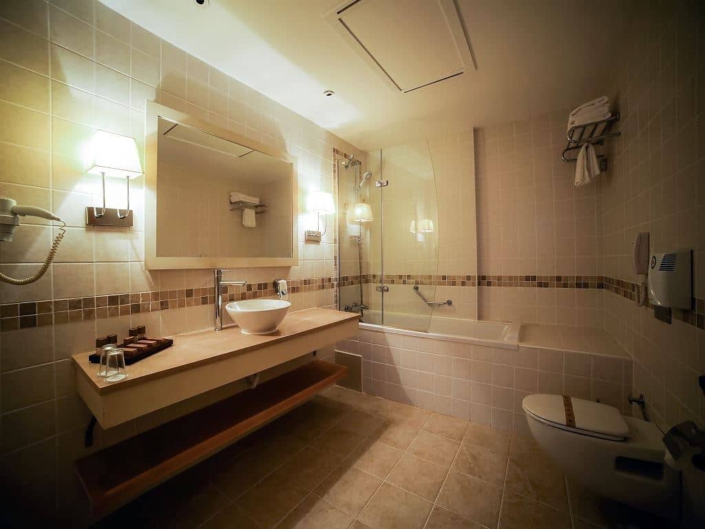 rooms-superior-room