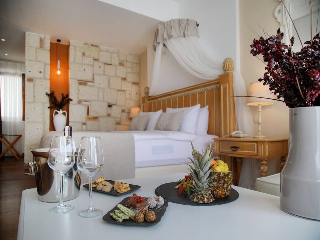 rooms-executive-terrace-room