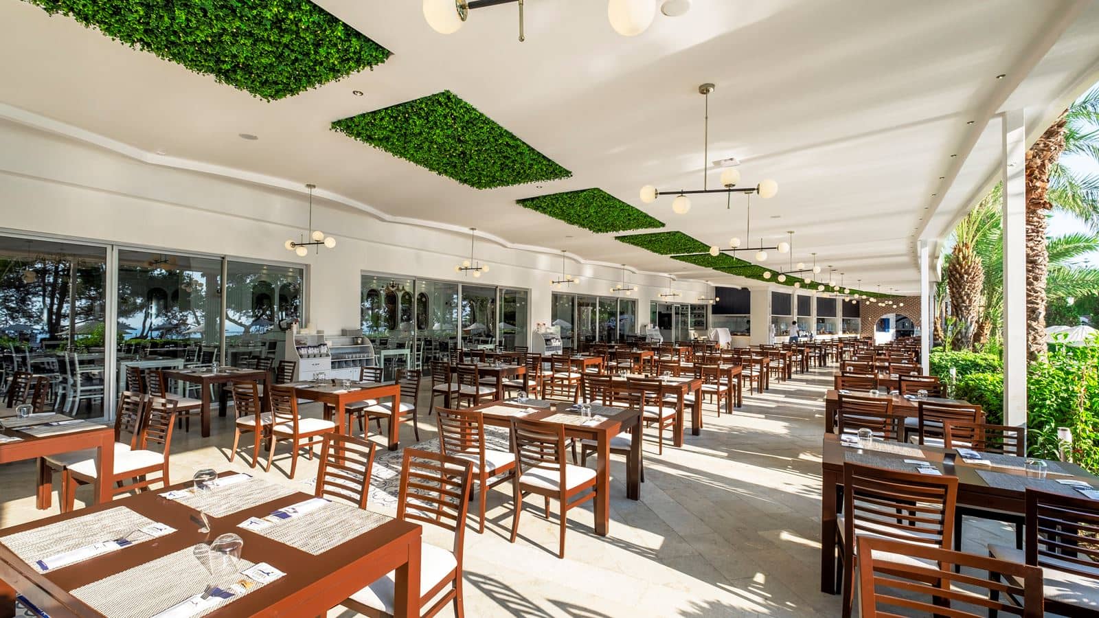 restaurants-infinity-restaurant--main-restaurant