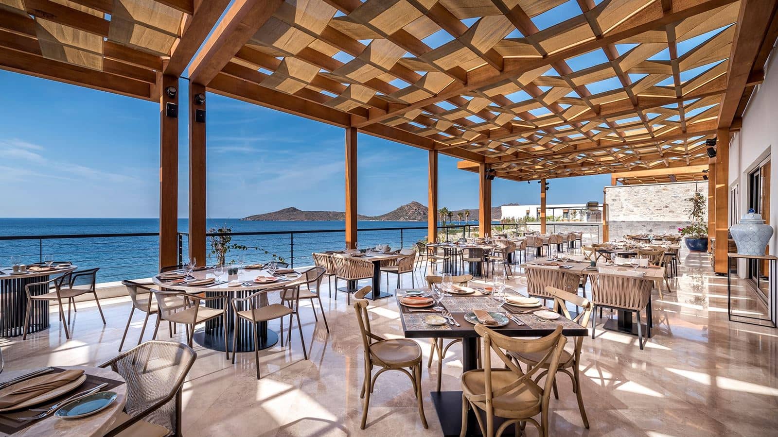 restaurants-cliff-bodrum