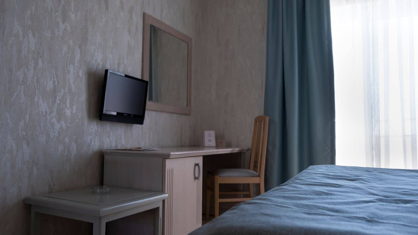 rooms-standard-room
