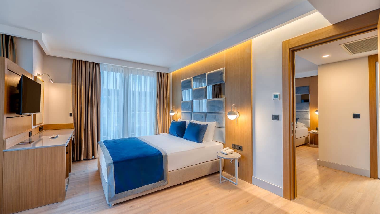 rooms-suite-room
