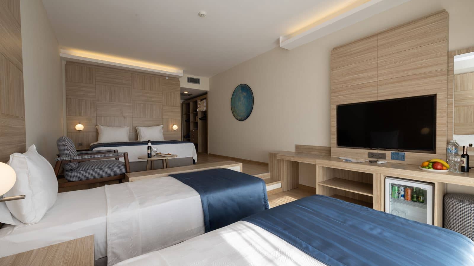 rooms-superior-room