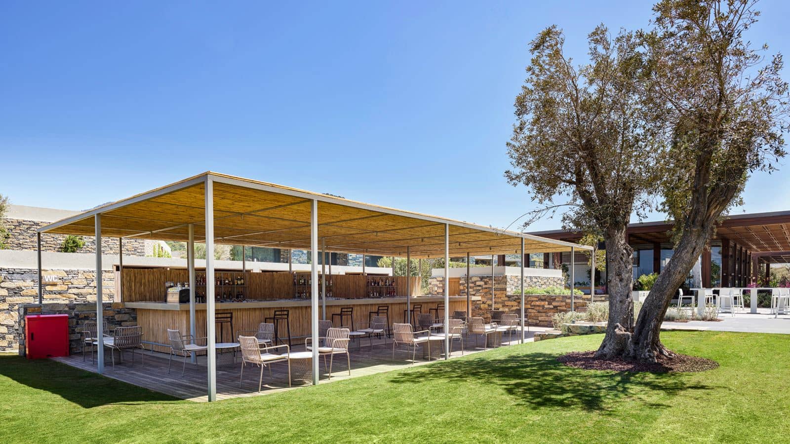 bars-beach-lounge