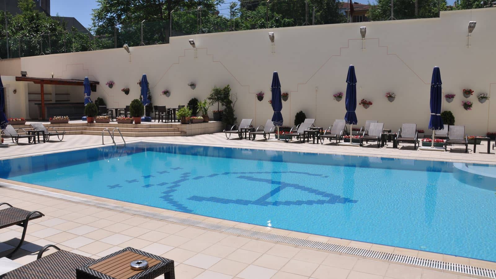 pools-pools
