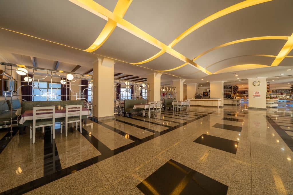 restaurants-main-restaurant