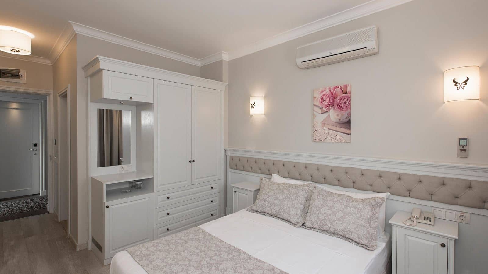 rooms-standard-room