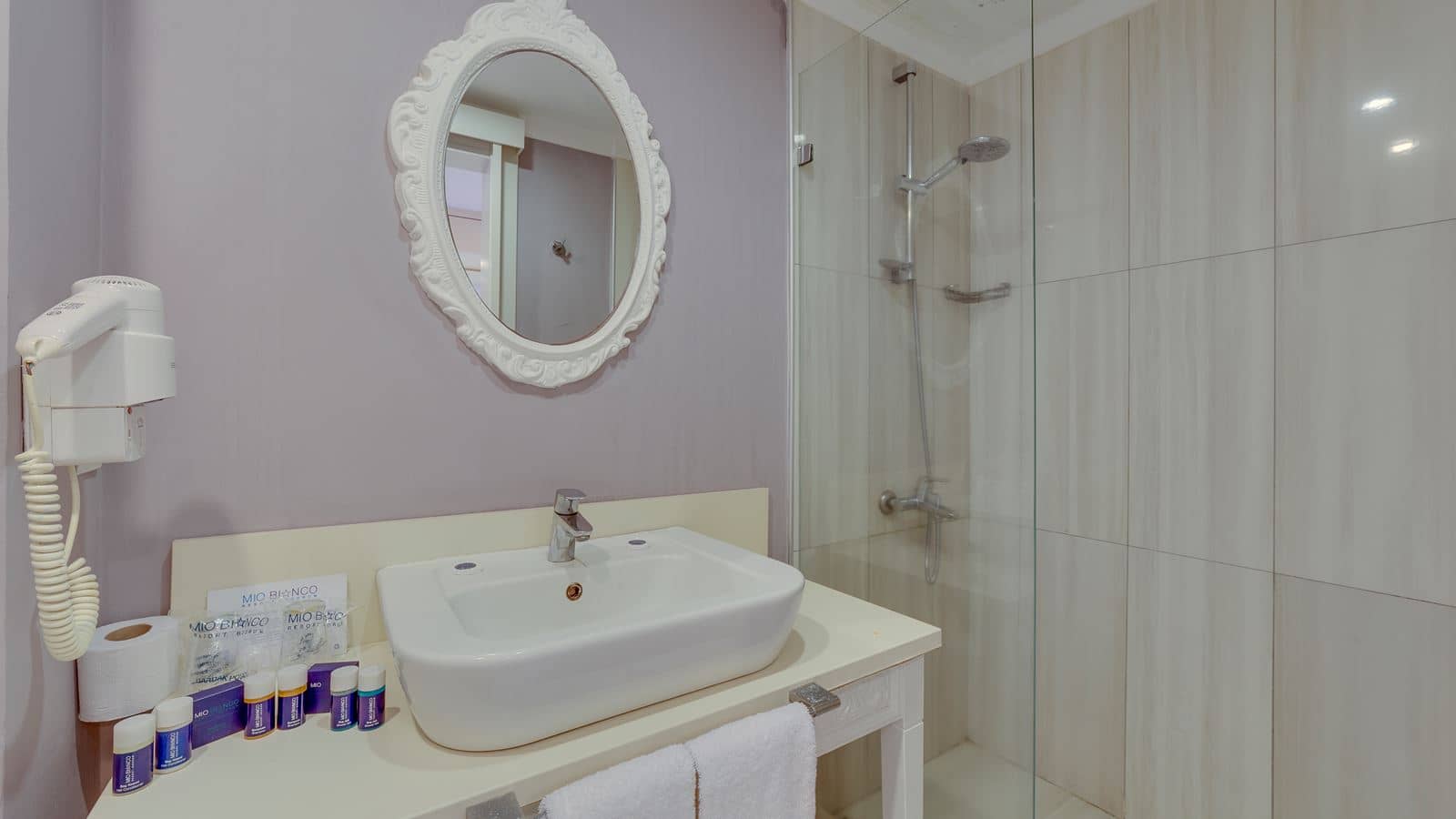 rooms-standart-room-land-view