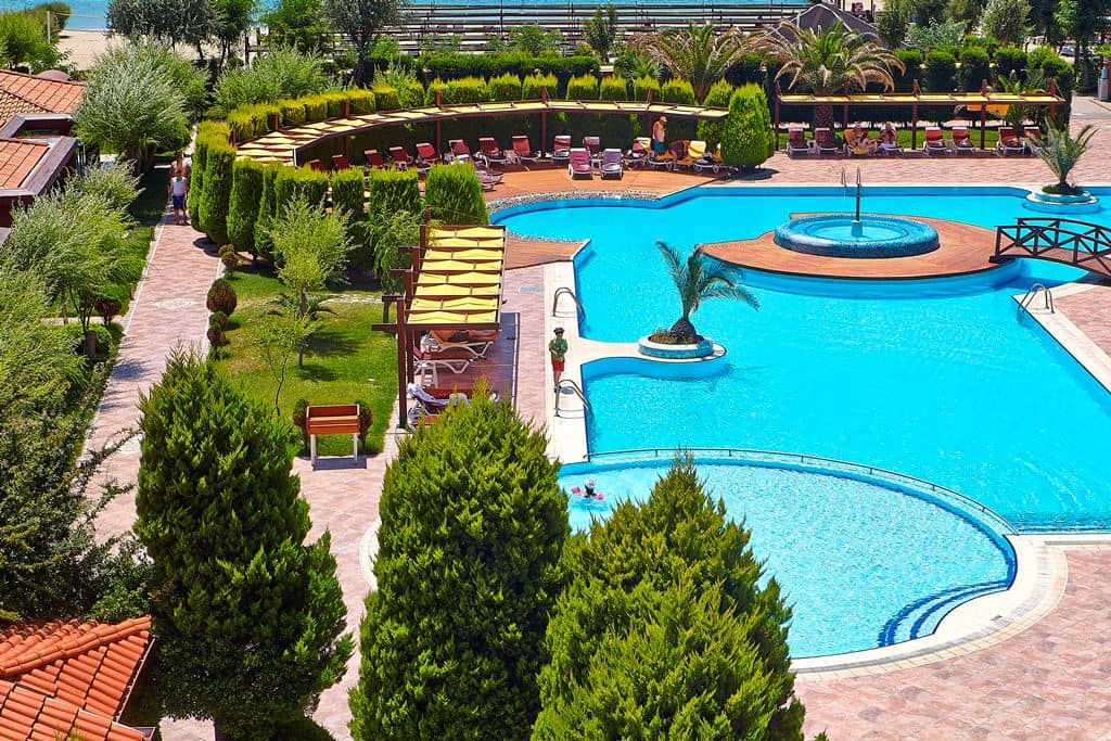 pools-outdoor-pool
