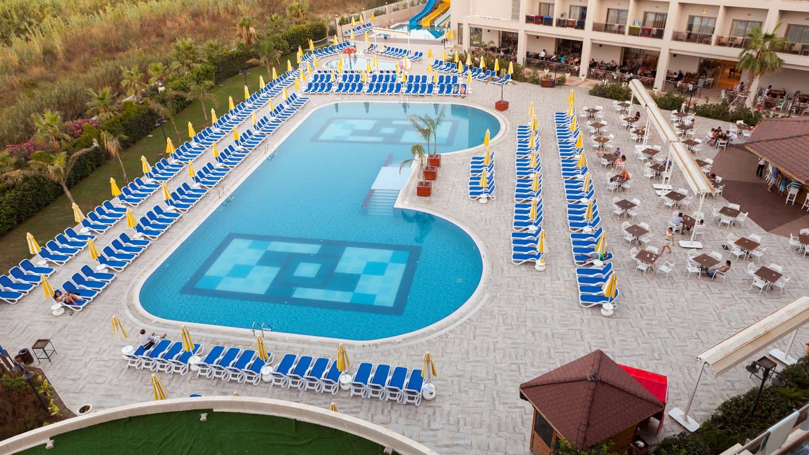 pools-outdoor-pool