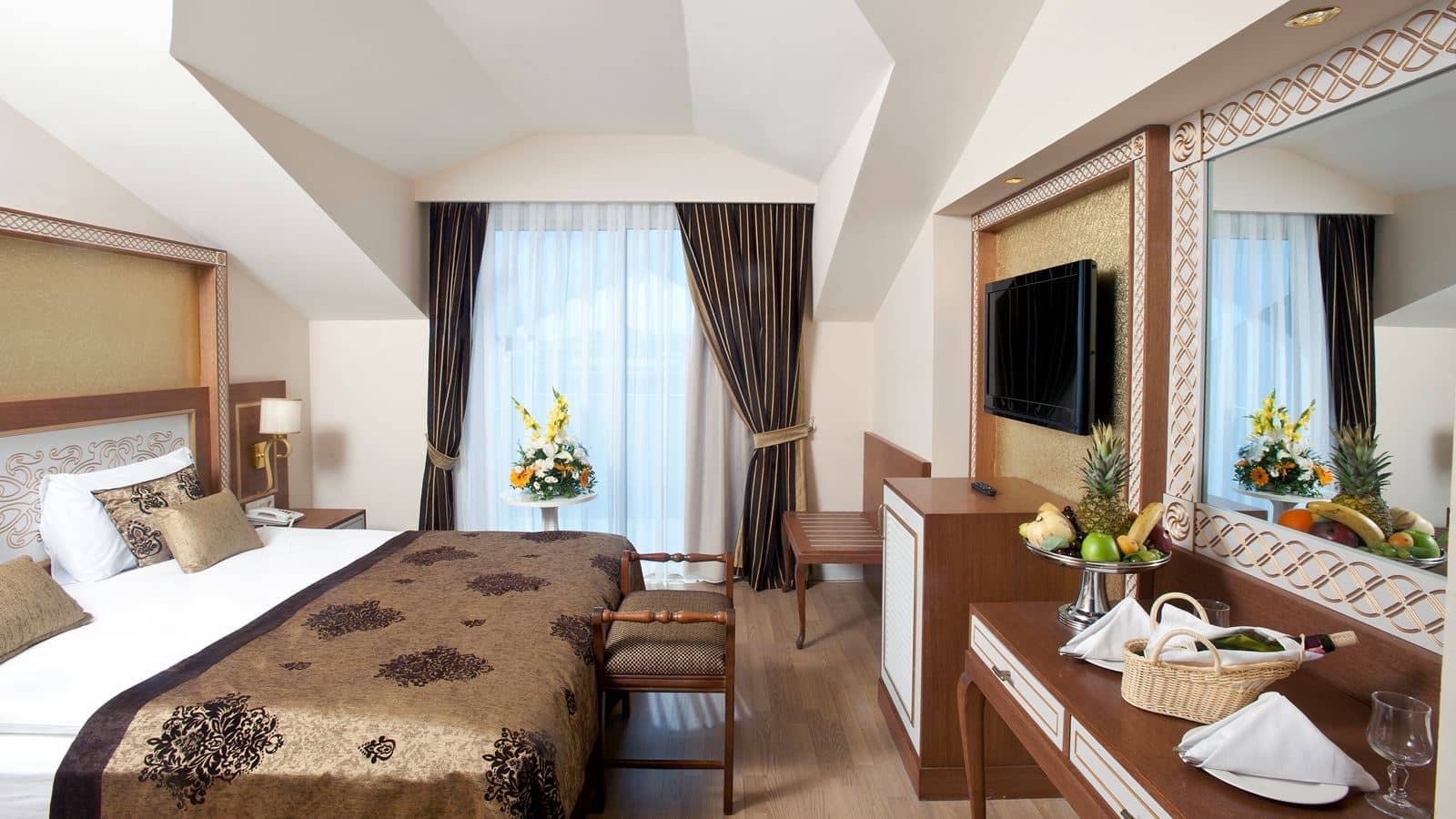 rooms-pasha-suite
