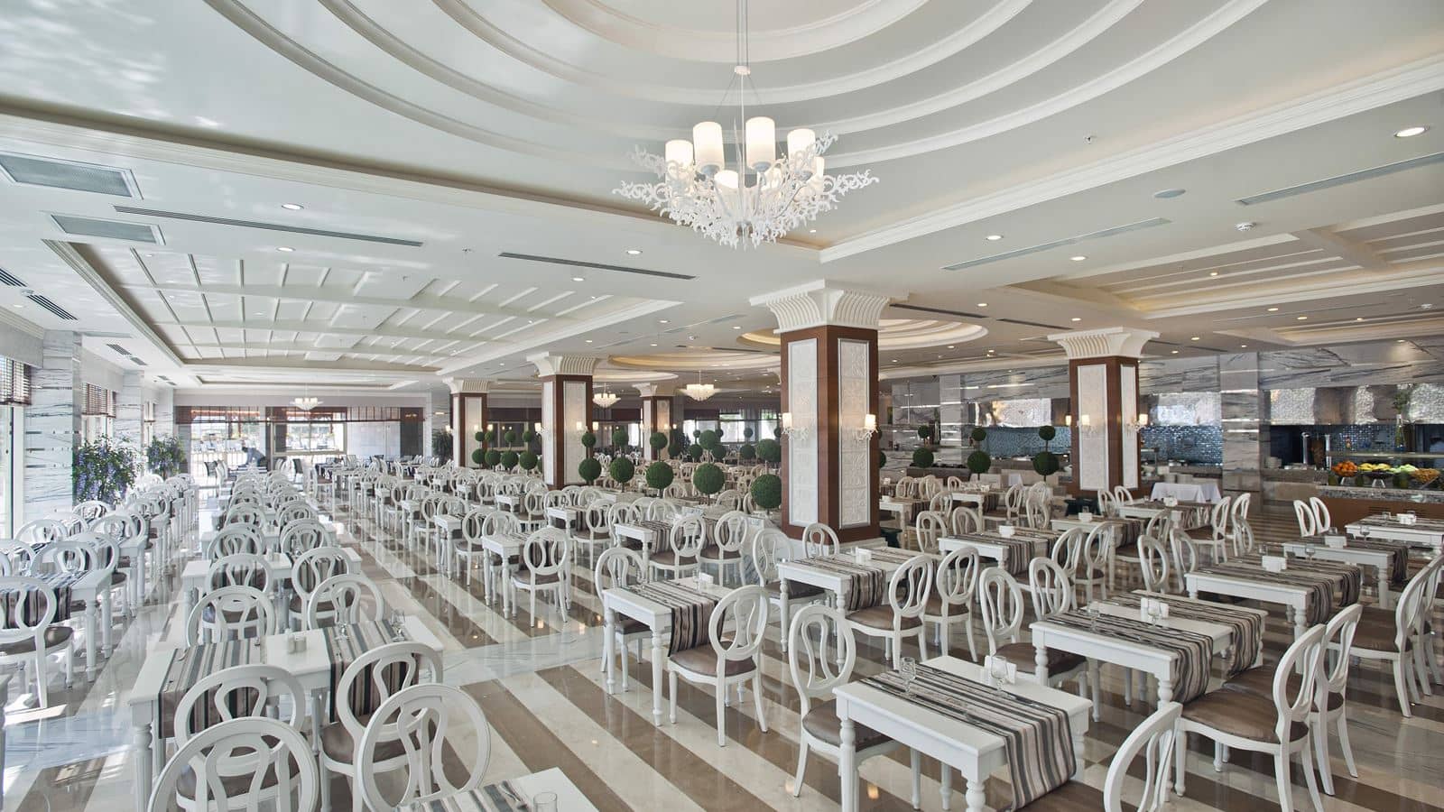 restaurants-tugra-restaurand