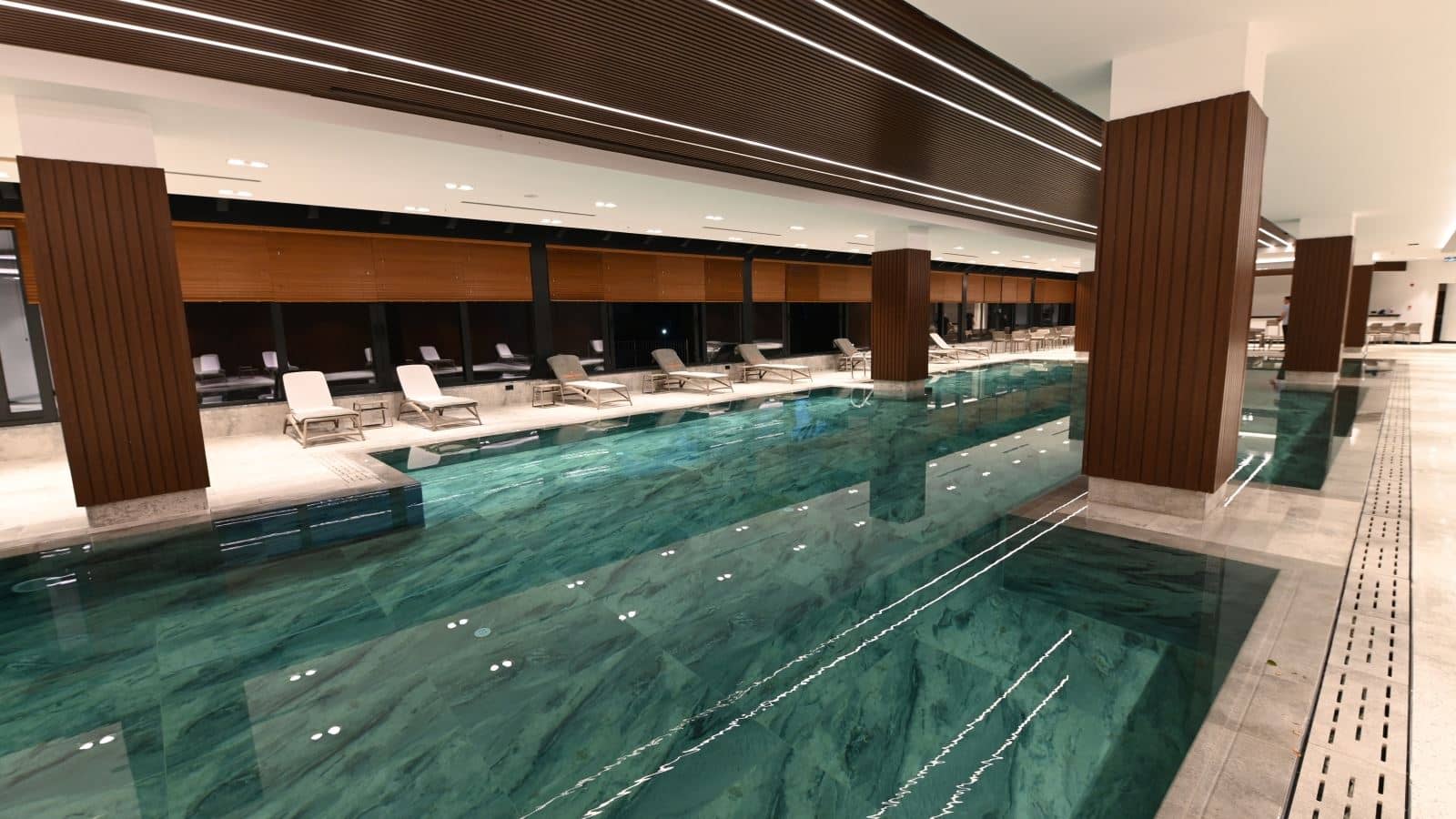 pools-indoor-pool