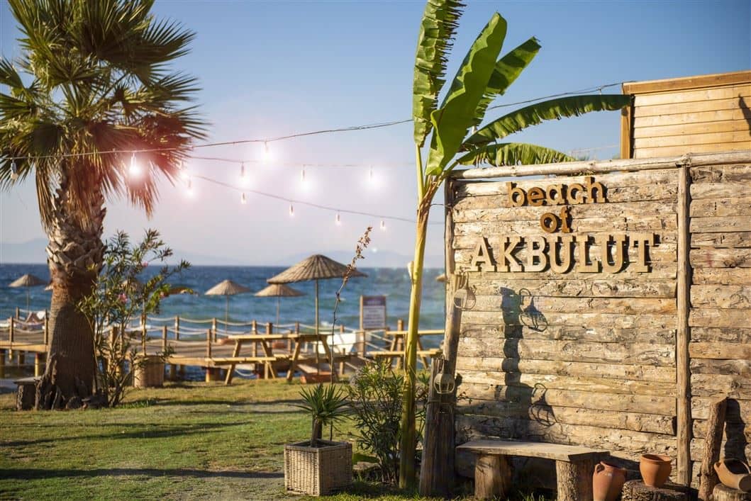 bars-beach-bar
