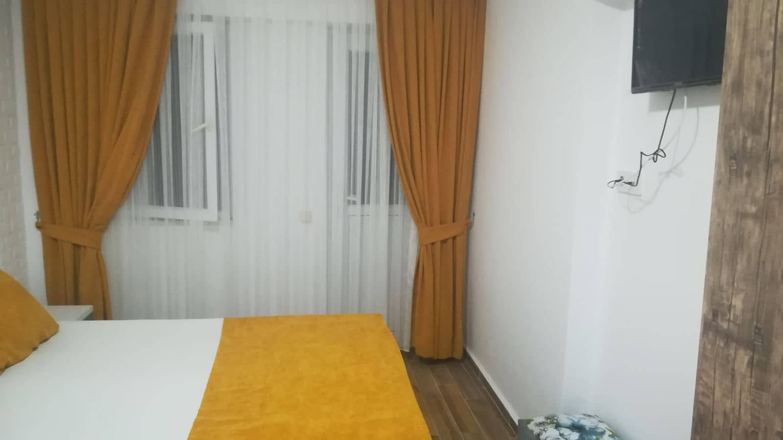 rooms-standart-room