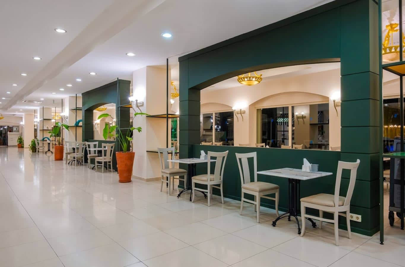 restaurants-restaurants