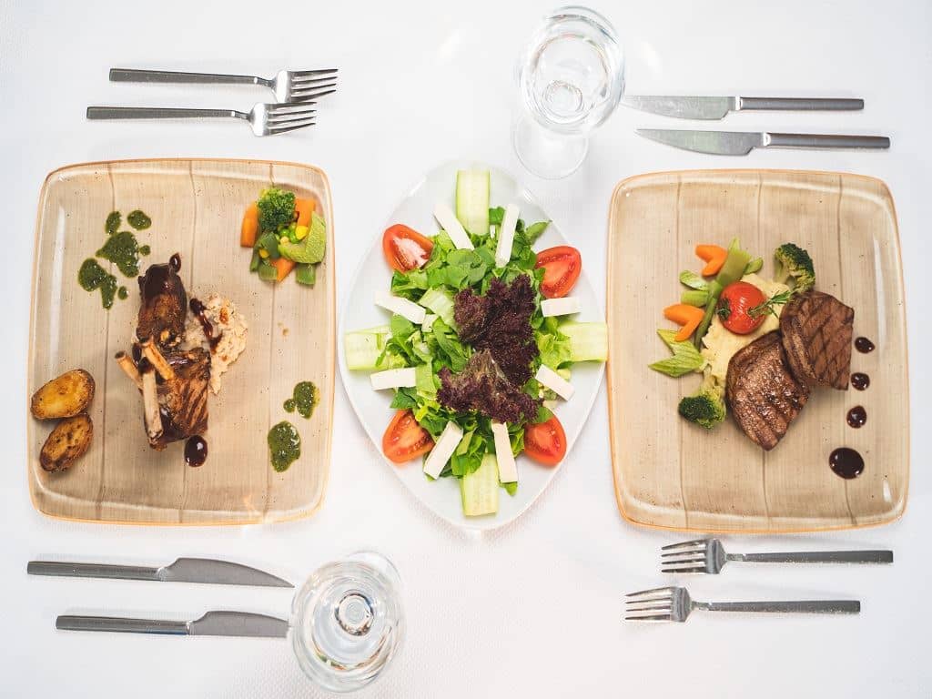 restaurants-restaurant