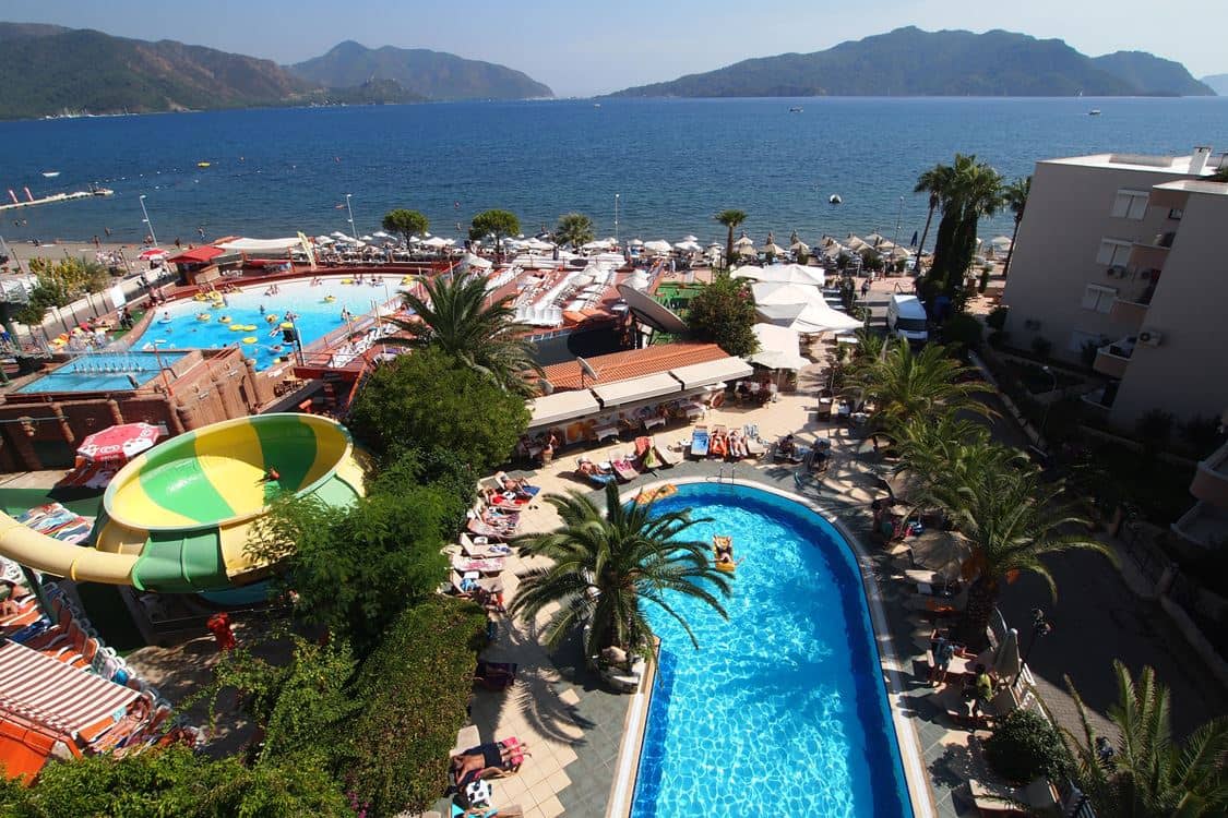 pools-outdoor-pool