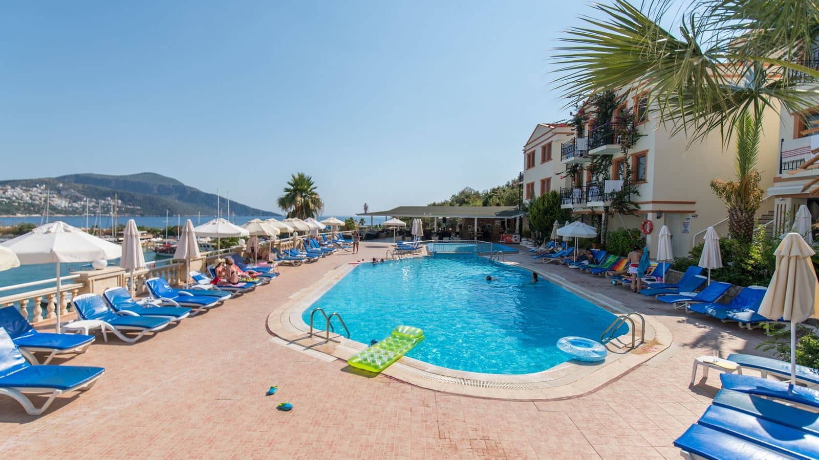 pools-outdoor-pool