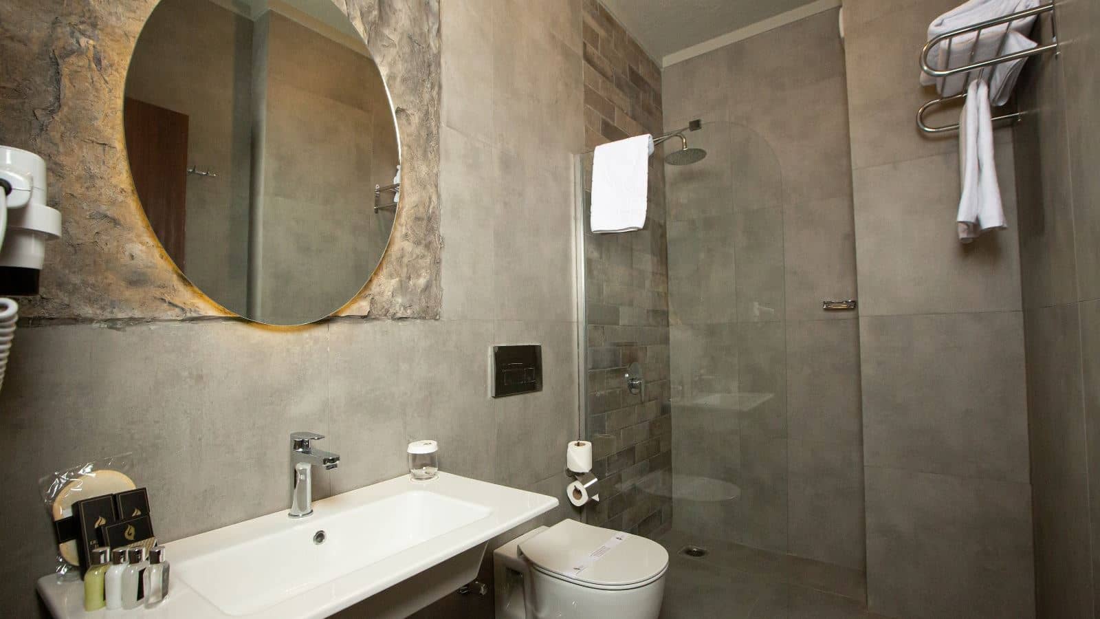 rooms-standard-room