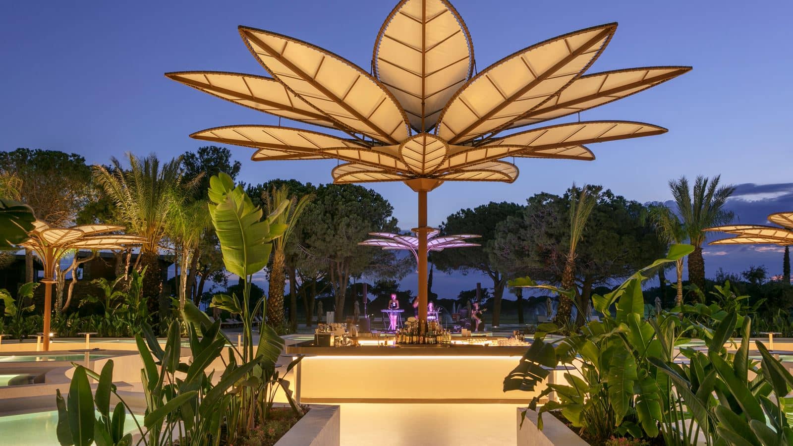 bars-azure-pool-bar