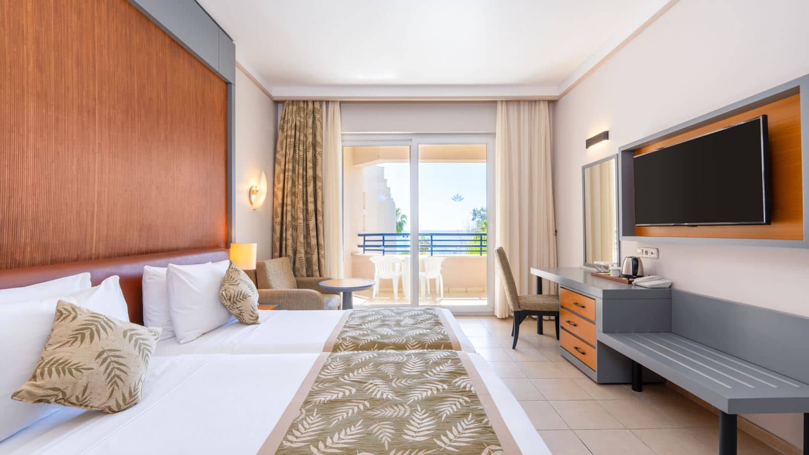 rooms-family-connection-room