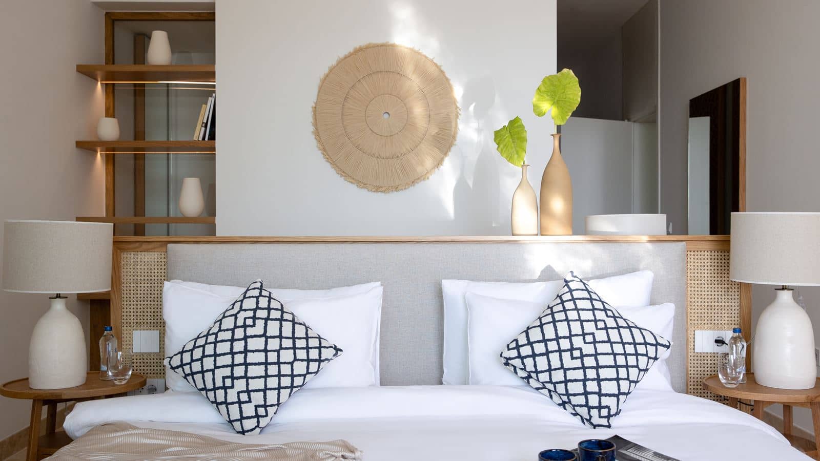 rooms-beachfront-panoramic-sea-view-suite