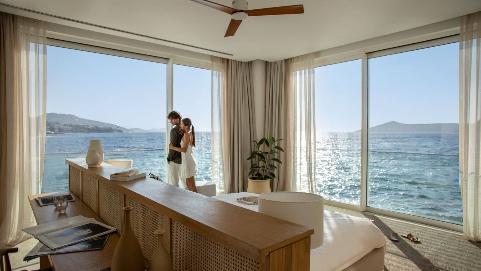 rooms-the-yalikavak-panaromic-villa