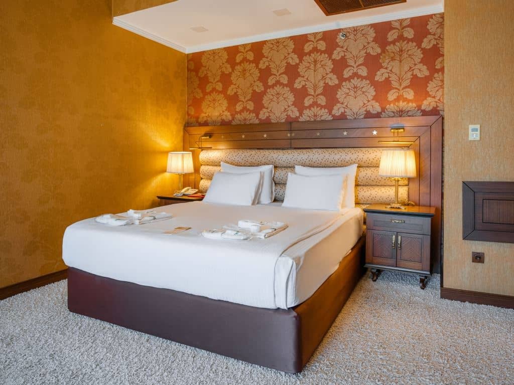 rooms-king-suite