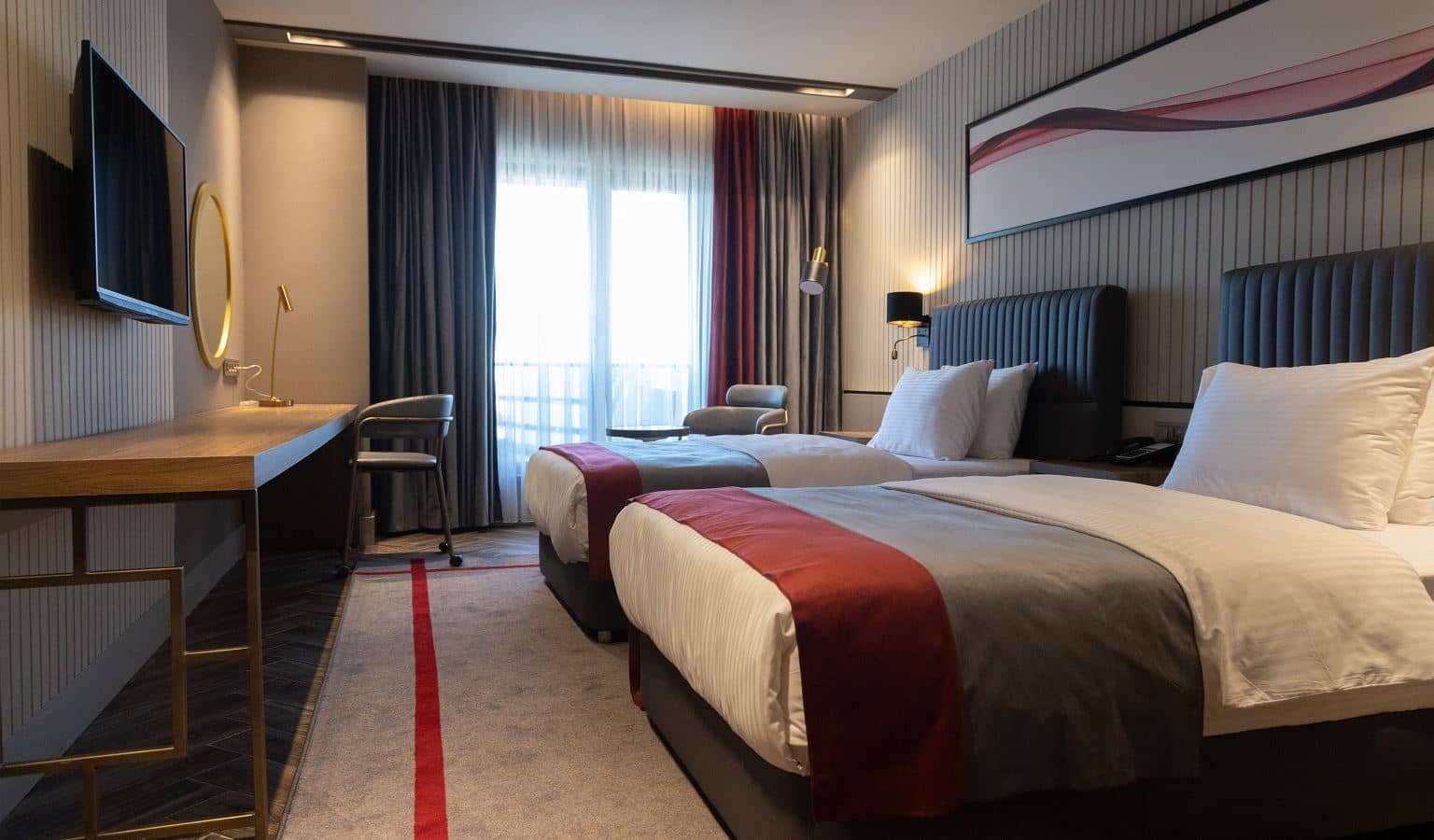 rooms-superior-room
