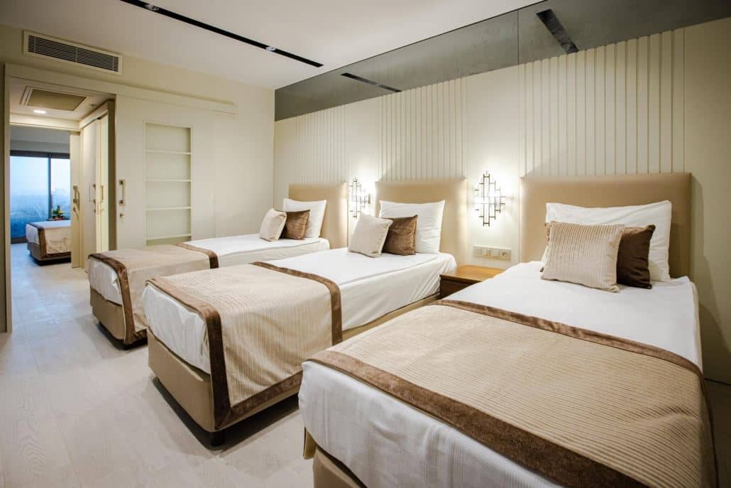 rooms-family-room
