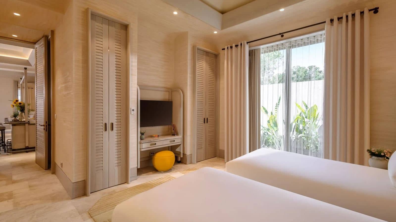rooms-fourbedroom-villa