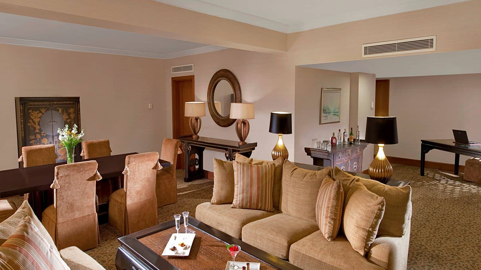 rooms-king-suite