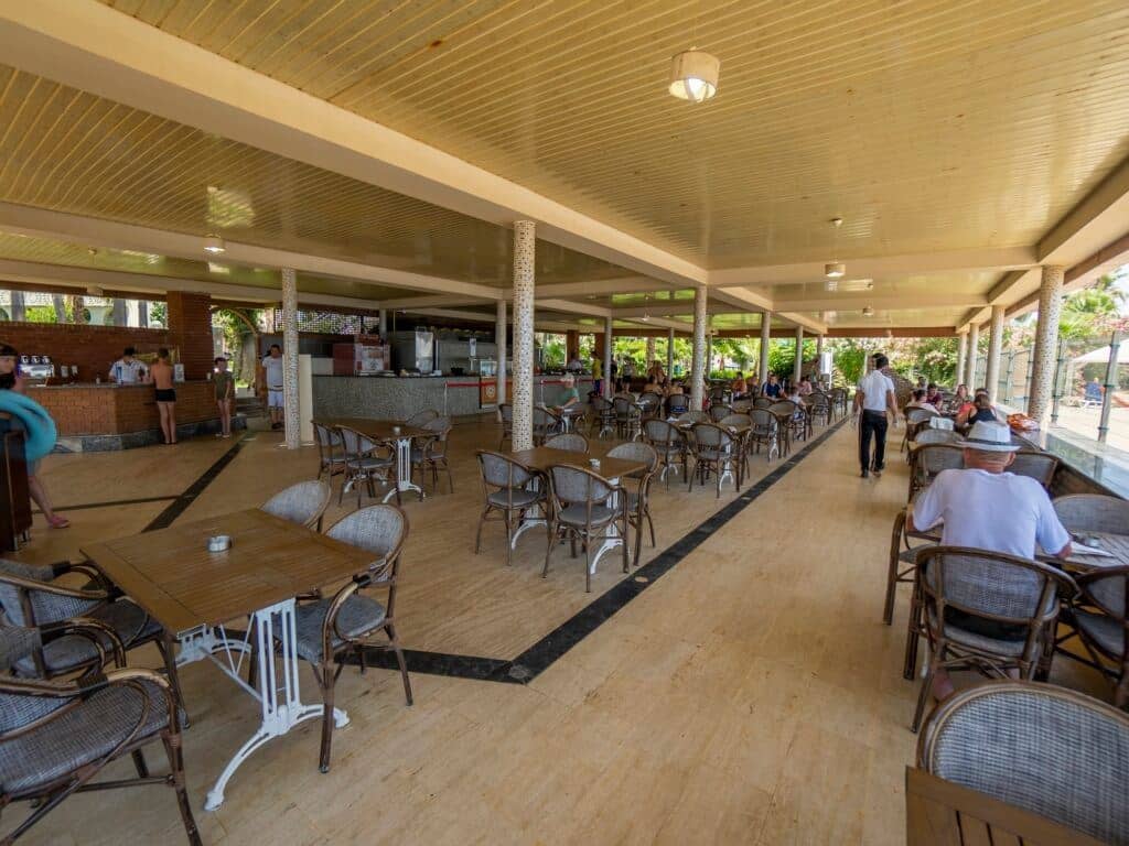 bars-snack-bar
