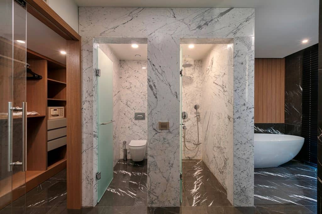 rooms-king-suite