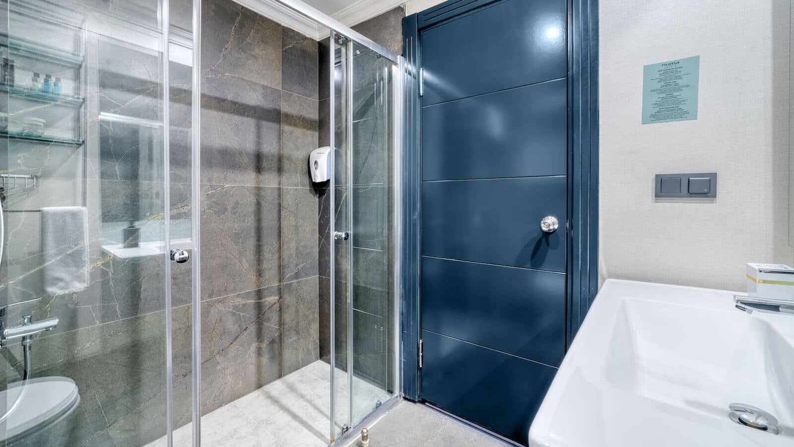 rooms-standard-room-sea-view