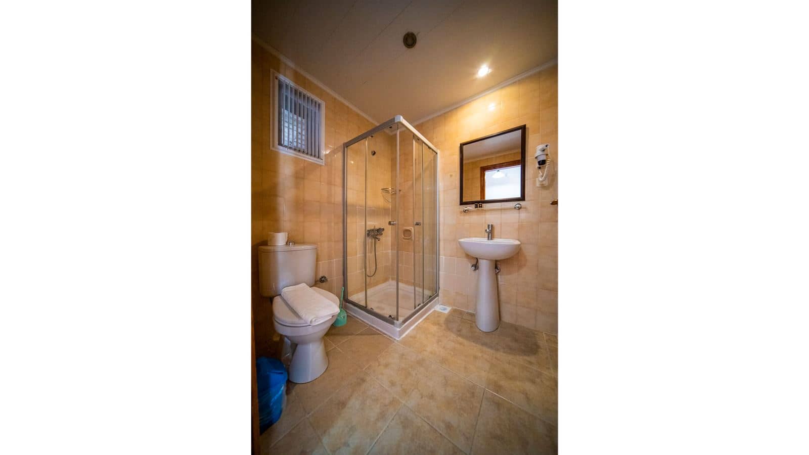 rooms-promo-room