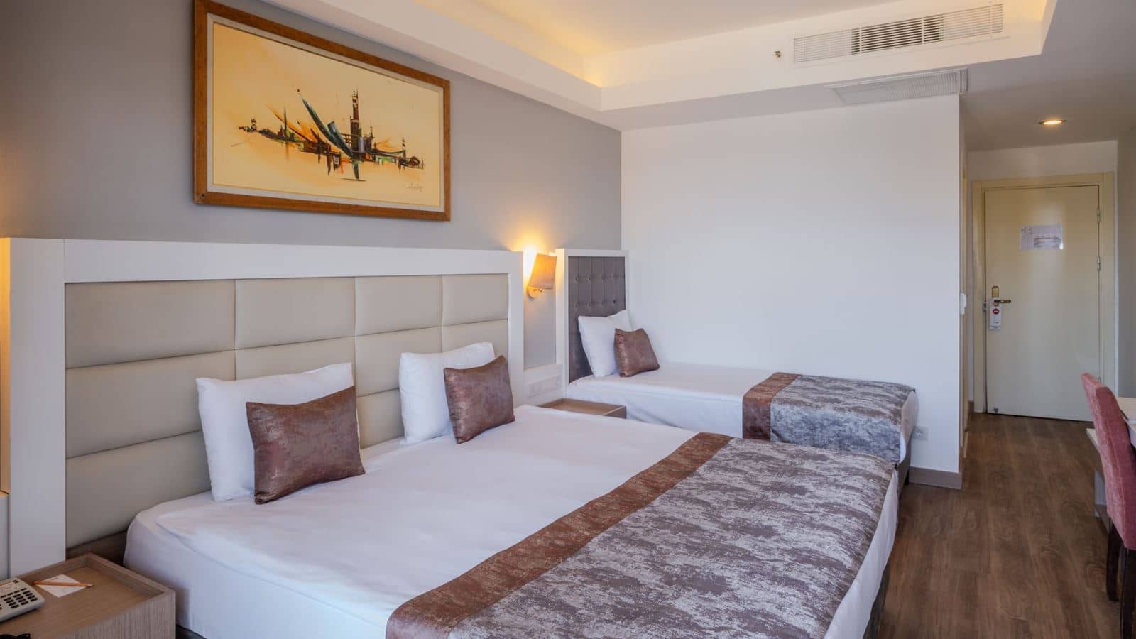 rooms-comfort-room-side-sea-view