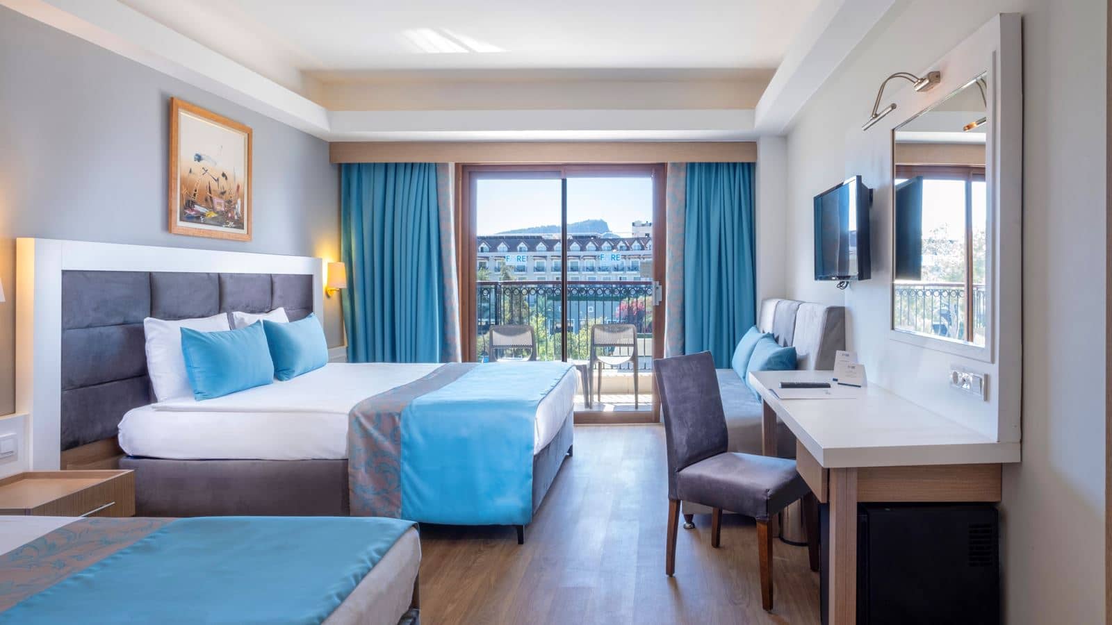 rooms-family-room