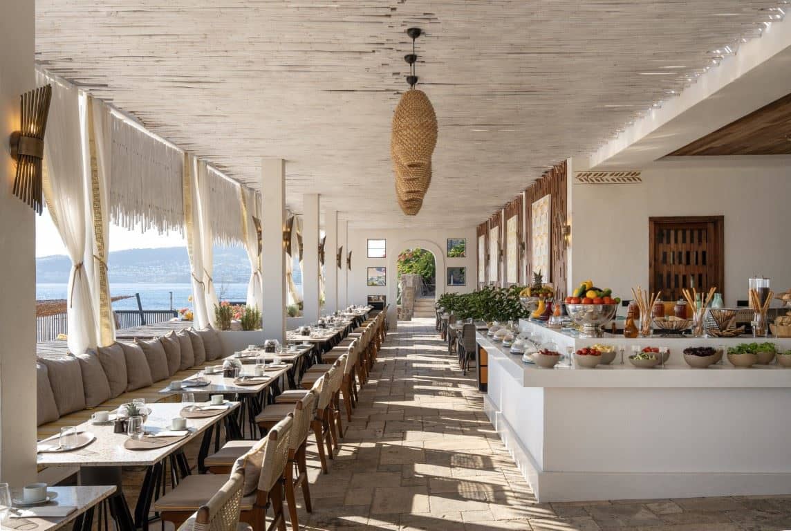 restaurants-b-restaurant--lounge