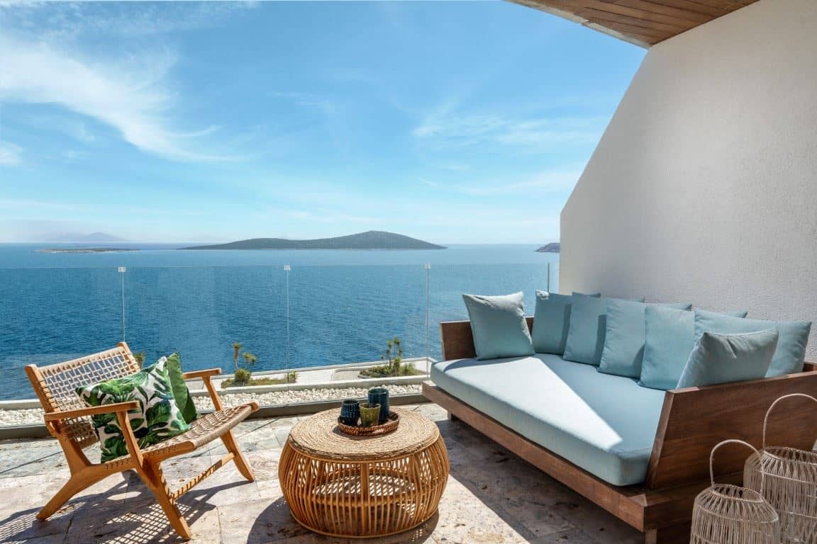 rooms-executive-suite-sea-view