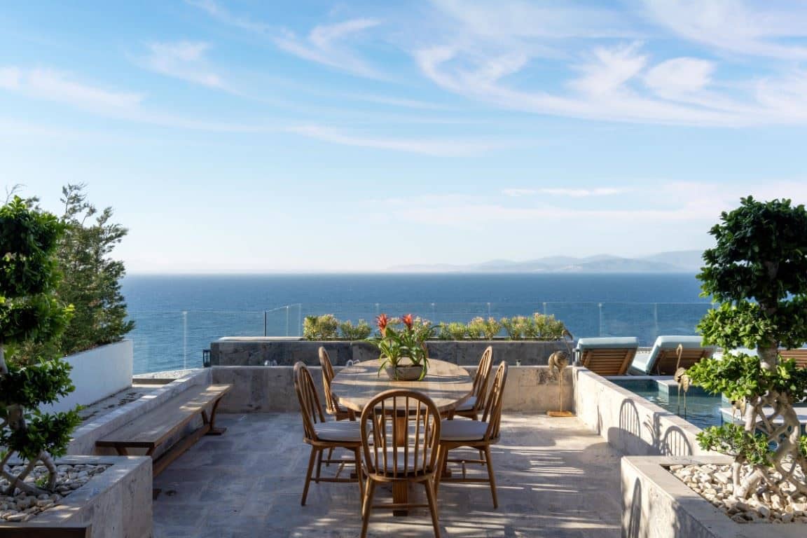 rooms-penthouse-sea-view