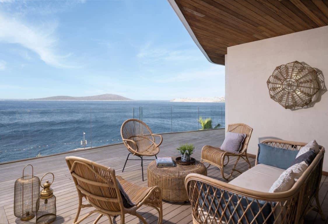 rooms-royal-villa-sea-view