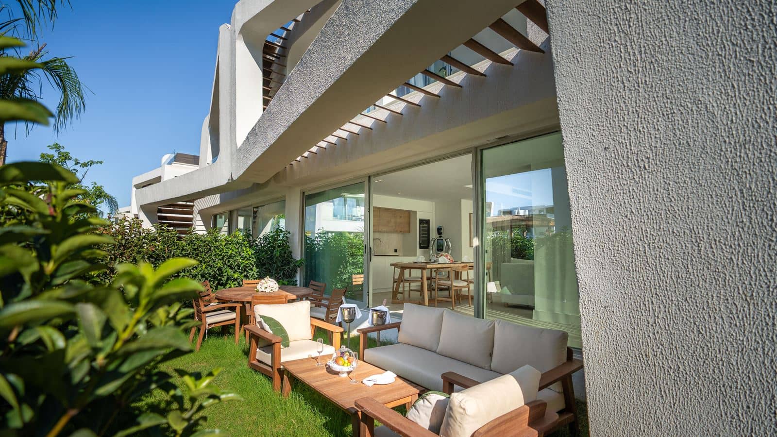 rooms-amarilla-villas