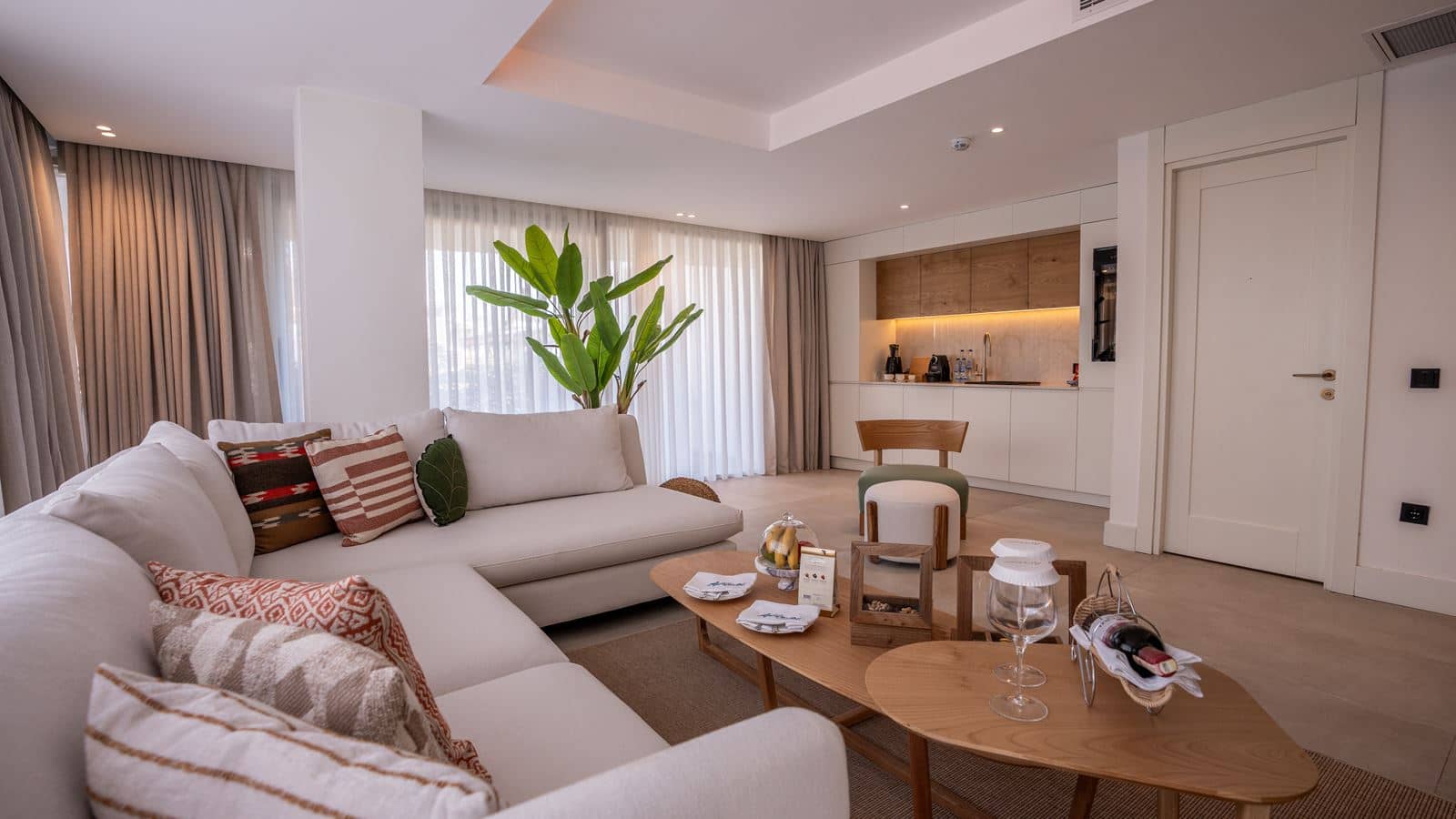 rooms-lalila-villas