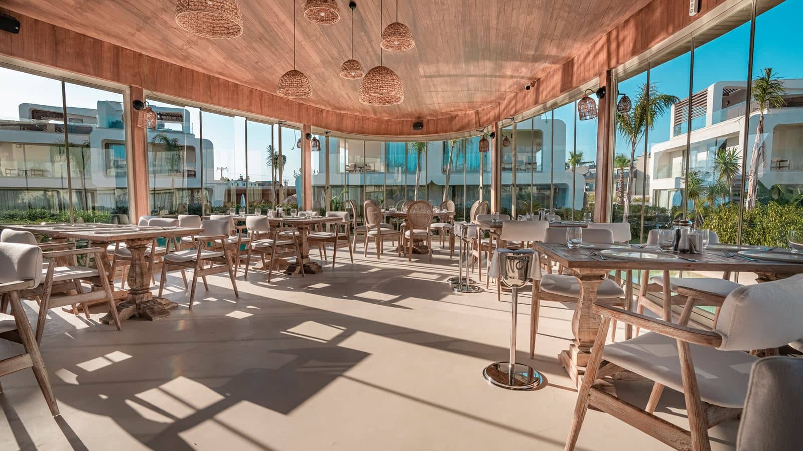 restaurants-the-palm-restoran