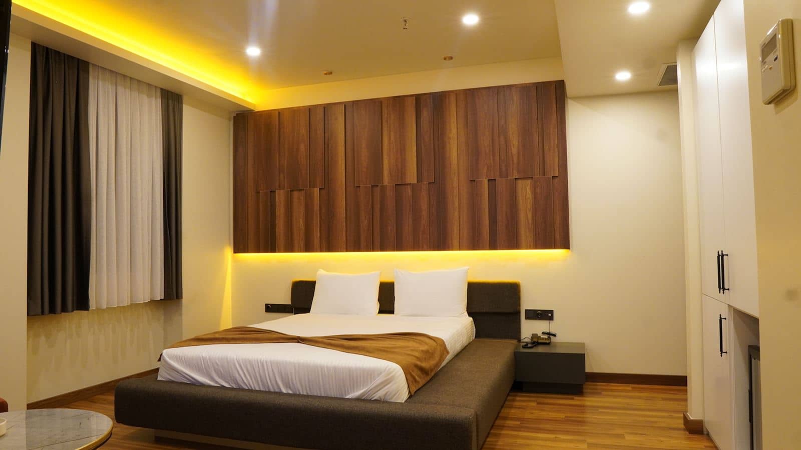 rooms-standart-double-room