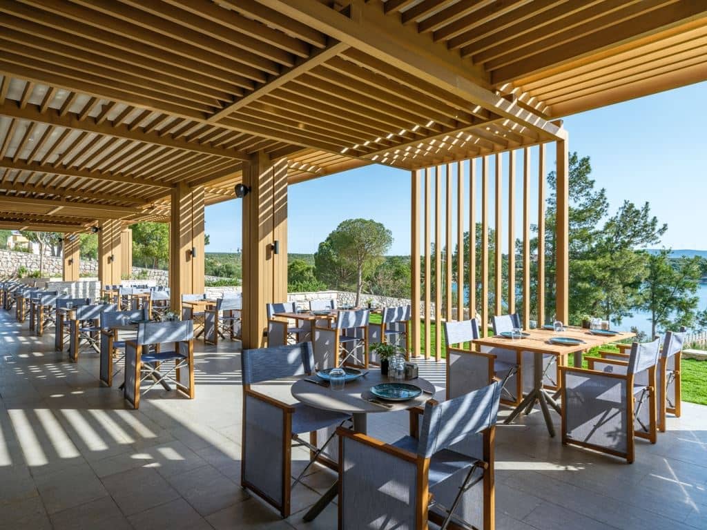restaurants-