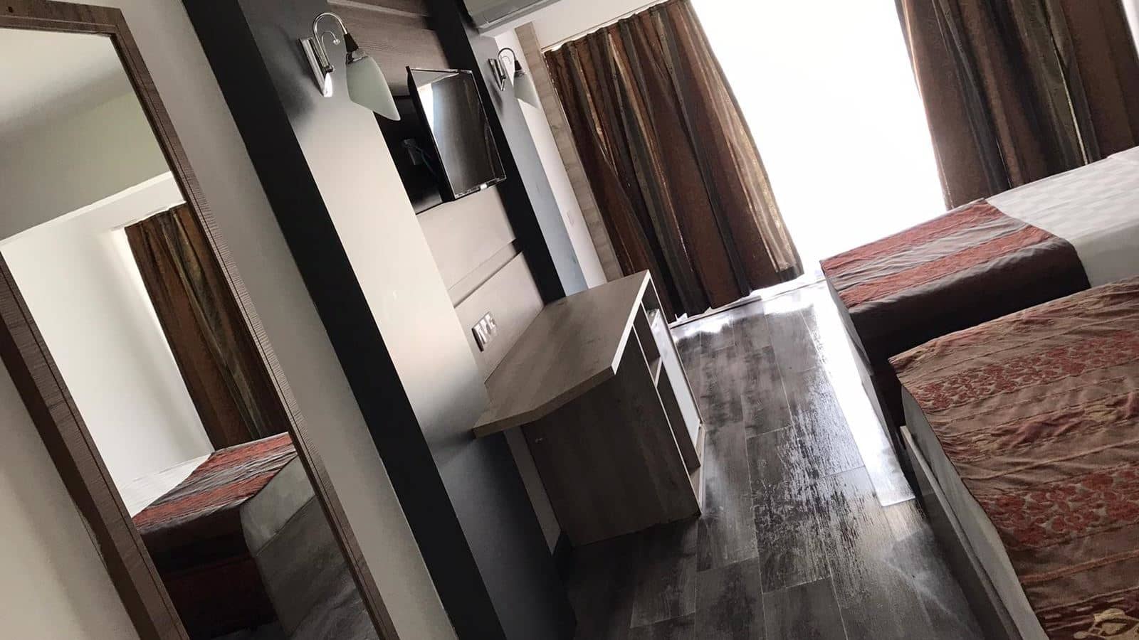 rooms-garden-room